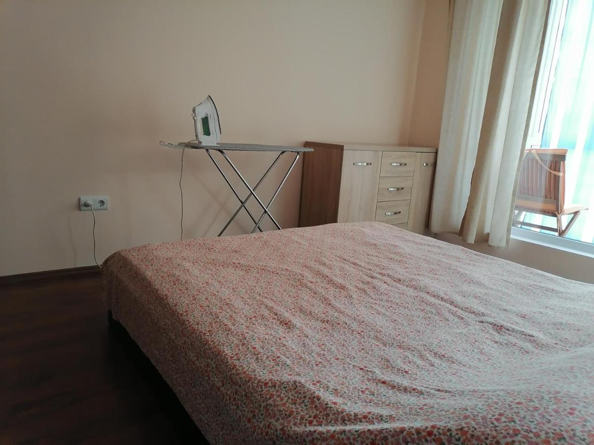 Апартамент Даскала С Паркомясто Burgas Exterior foto